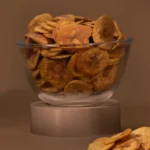 Jaambu Kerala Nendran Banana Chips, Ripe & Sweet in a glass bowl